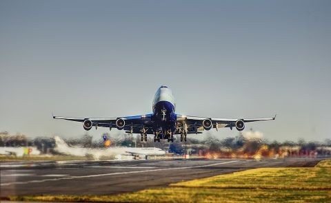 Politische Reaktion auf die Wiederaufnahme von Direktflügen zwischen Russland und Georgien