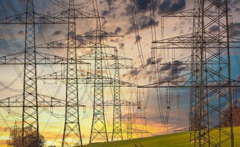 Serbia Explores Partnership with Azerbaijan for Electricity Exports to Europe