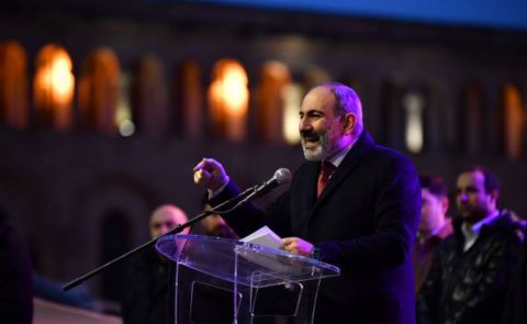 Pashinyan Cites Regional Conflicts as Primary Cause of Emigration from Armenia