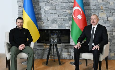 Zelenskyy and Aliyev Meet in Davos to Strengthen Bilateral Ties and Discuss Regional Security