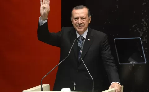 Erdoğan hebt den Zangezur-Korridor als wichtiges Friedensprojekt hervor